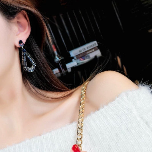 EmiSmile accessories Retro Irregular Water Drop Stud Earrings – Timeless Elegance in S925 Silver