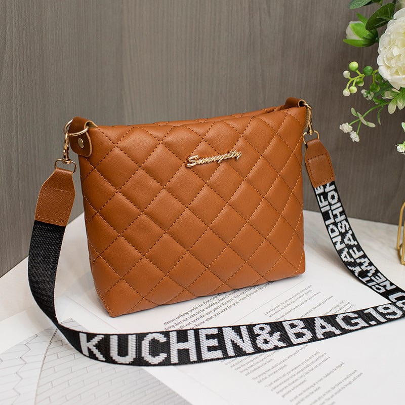 EmiSmile chic bags Brown Trendy Quilted Crossbody Purse – Elegant Style in a Compact Design