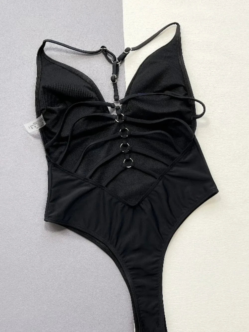 Trendsi 𝑺𝑾𝑰𝑴𝑾𝑬𝑨𝑹 Cutout Plunge Spaghetti Strap One-Piece Swimwear