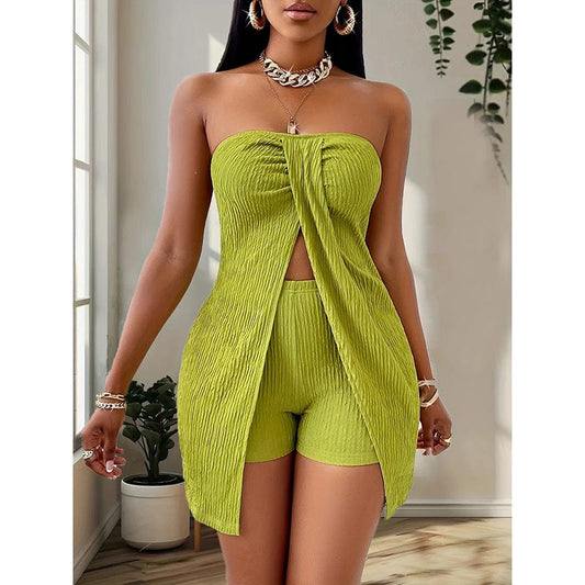 Trendsi 4 Women's 2 Piece Outfits Elegant Textured Strapless Ruched High Slit Tube Top And High Waist Skinny Shorts Shorts Set