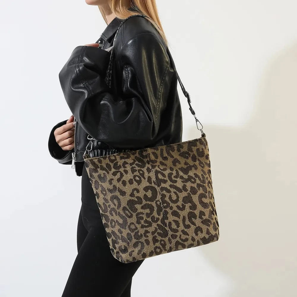 Trendsi Adjustable Strap Medium Shoulder Bag