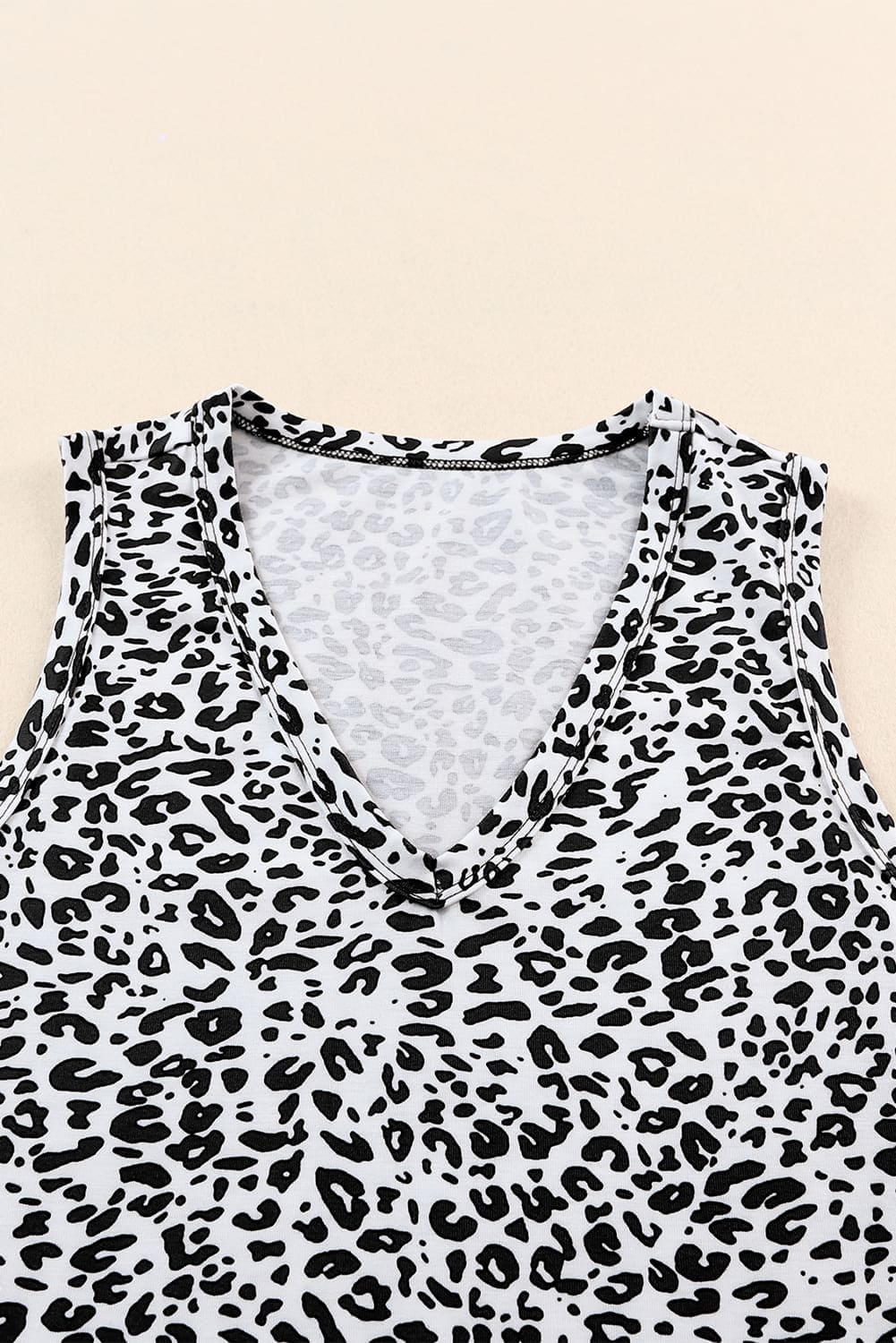 Trendsi Animal Print V-Neck Tank