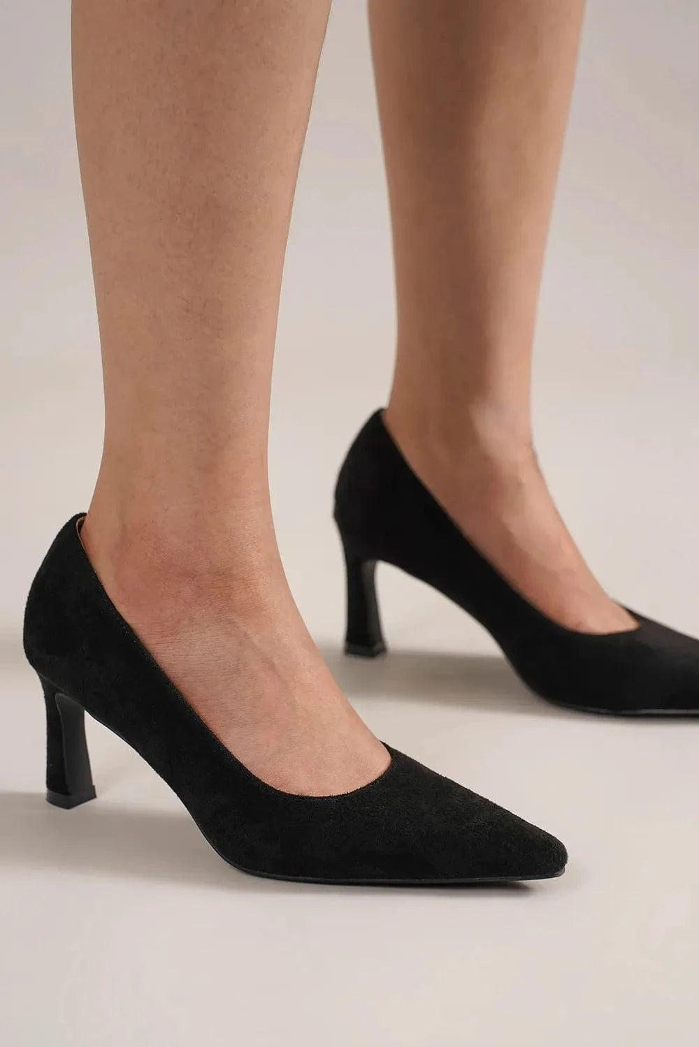 Trendsi Beast Fashion Faux Suede Point Toe Pumps