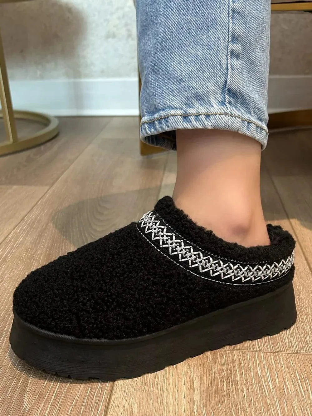 Trendsi Black / 5.5 WILD DIVA Embroidered Trim Platform Sherpa Boots