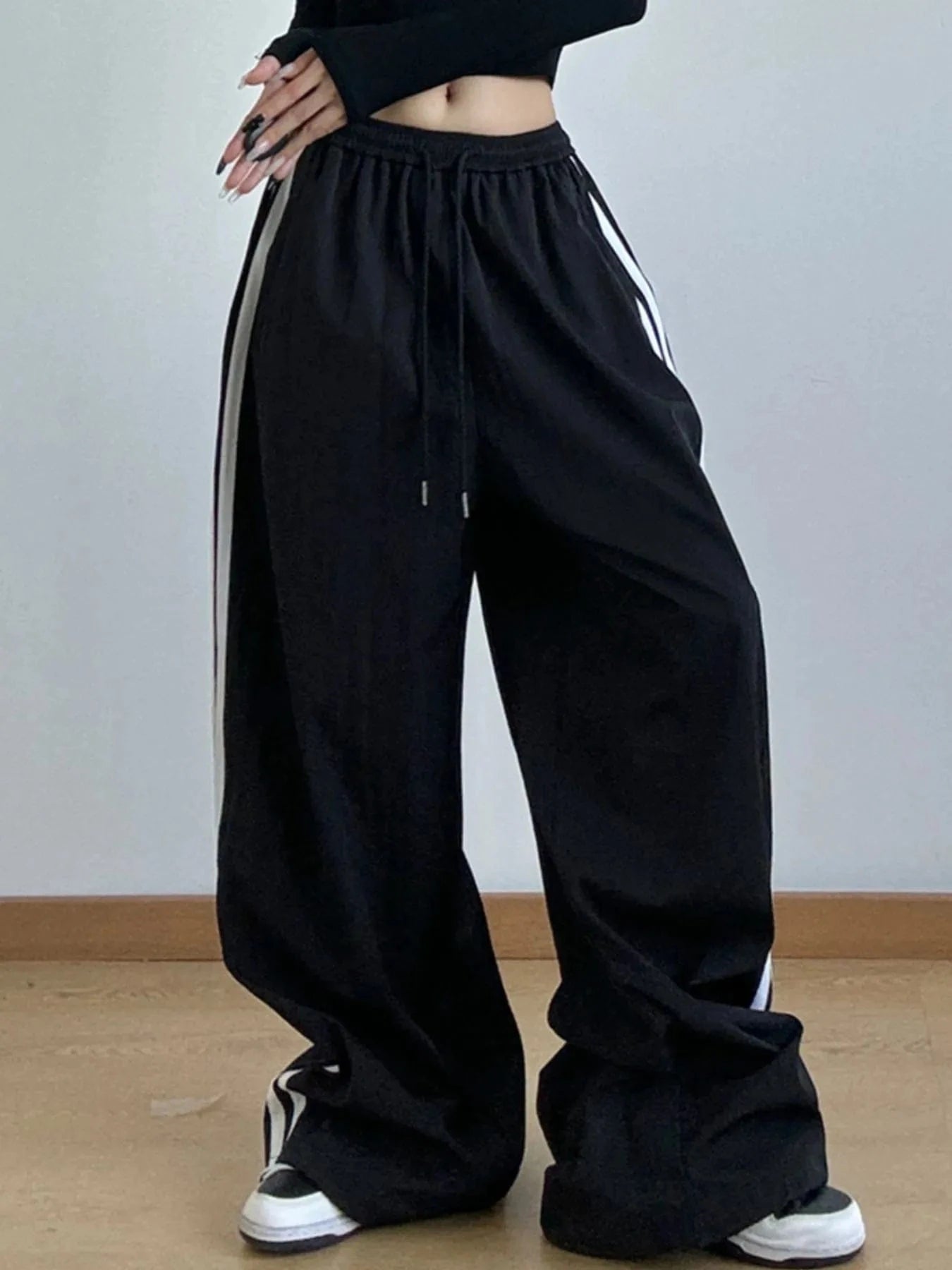 Trendsi Black / S Side Striped Wide Leg Drawstring Pants