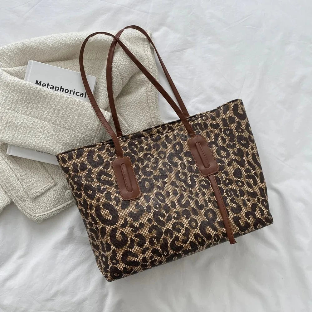 Trendsi Caramel / One Size PU Leather Leopard Tote Bag