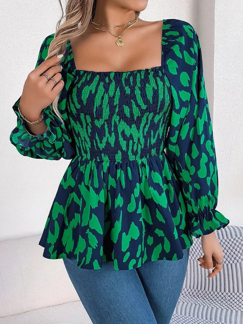 Trendsi Dark Green / S Square Neck Flounce Sleeve Blouse