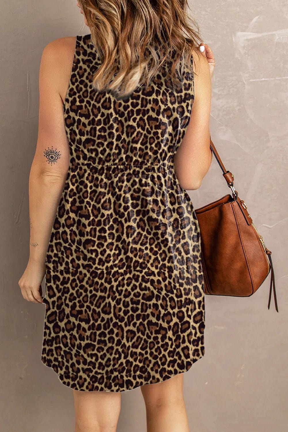 Trendsi Double Take Printed Scoop Neck Sleeveless Buttoned Magic Dress with Pockets