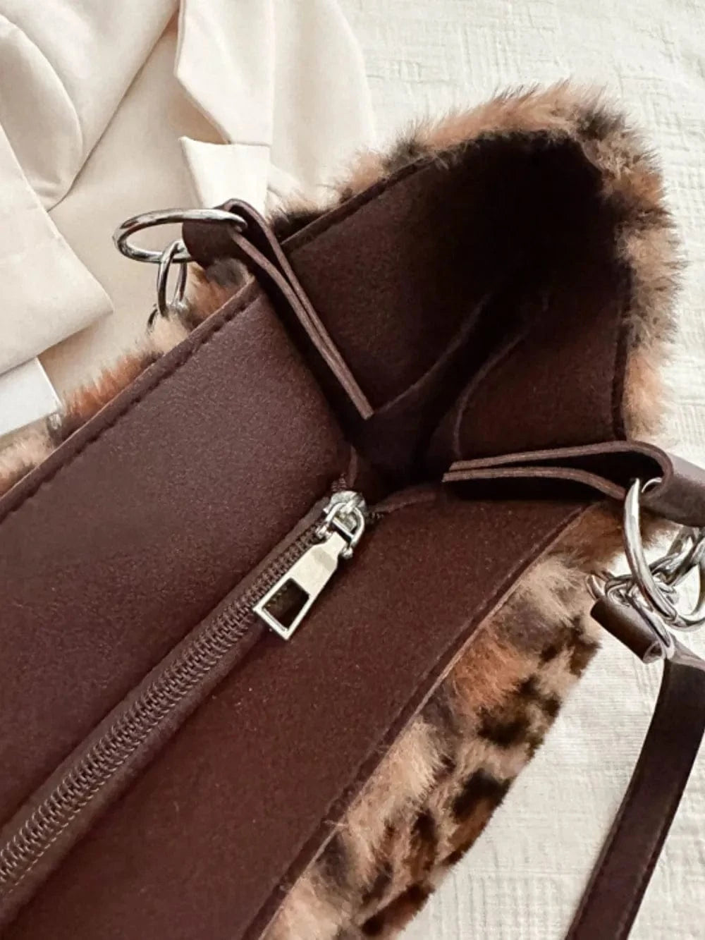 Trendsi Faux Fur Leopard Shoulder Bag