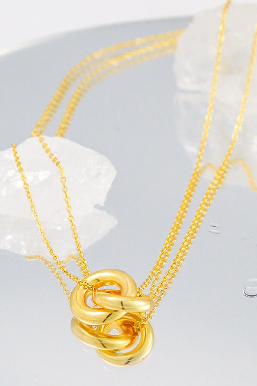 Trendsi Gold / One Size Linked Ring Pendant Chain Necklace
