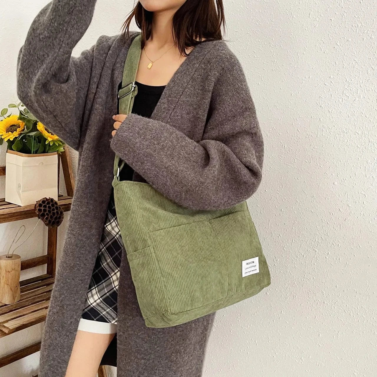 Trendsi Green / onesize Corduroy Crossbody Messenger Bag