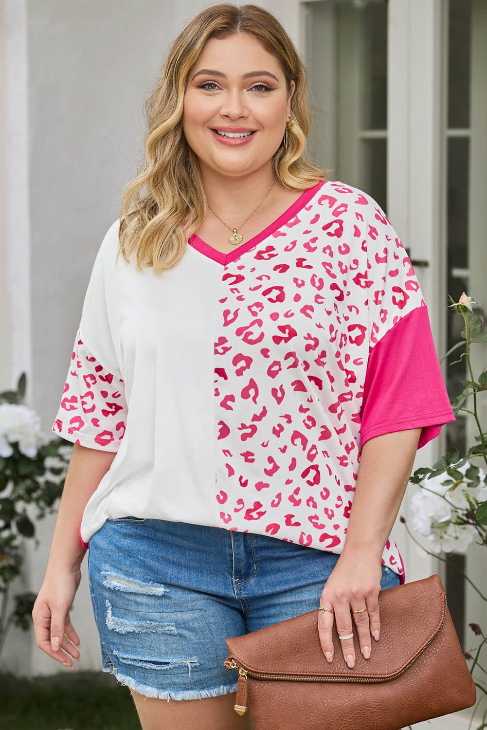 Trendsi Hot Pink / 1X Plus Size Leopard V-Neck T-Shirt