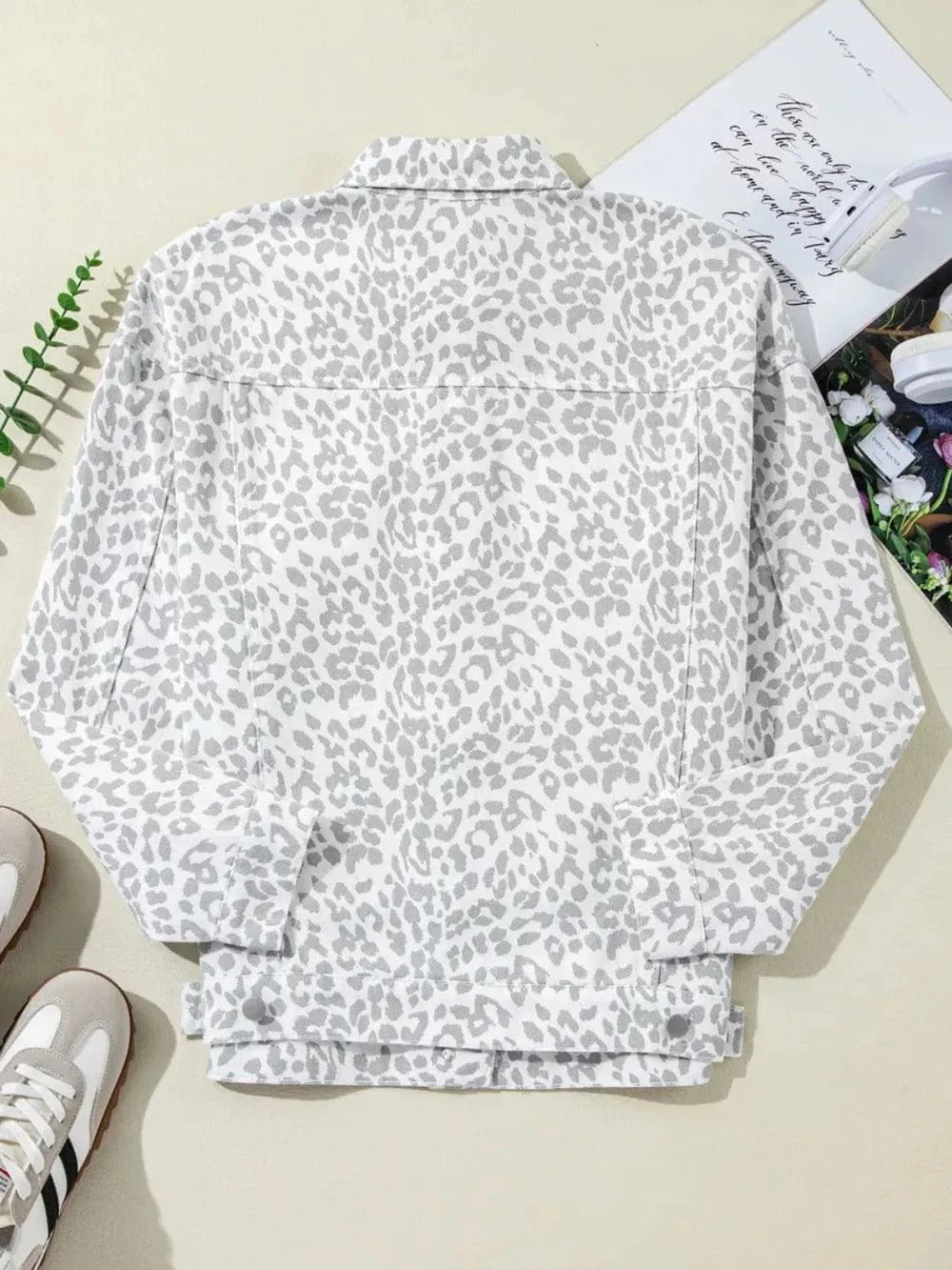 Trendsi Leopard Button Up Long Sleeve Denim Jacket