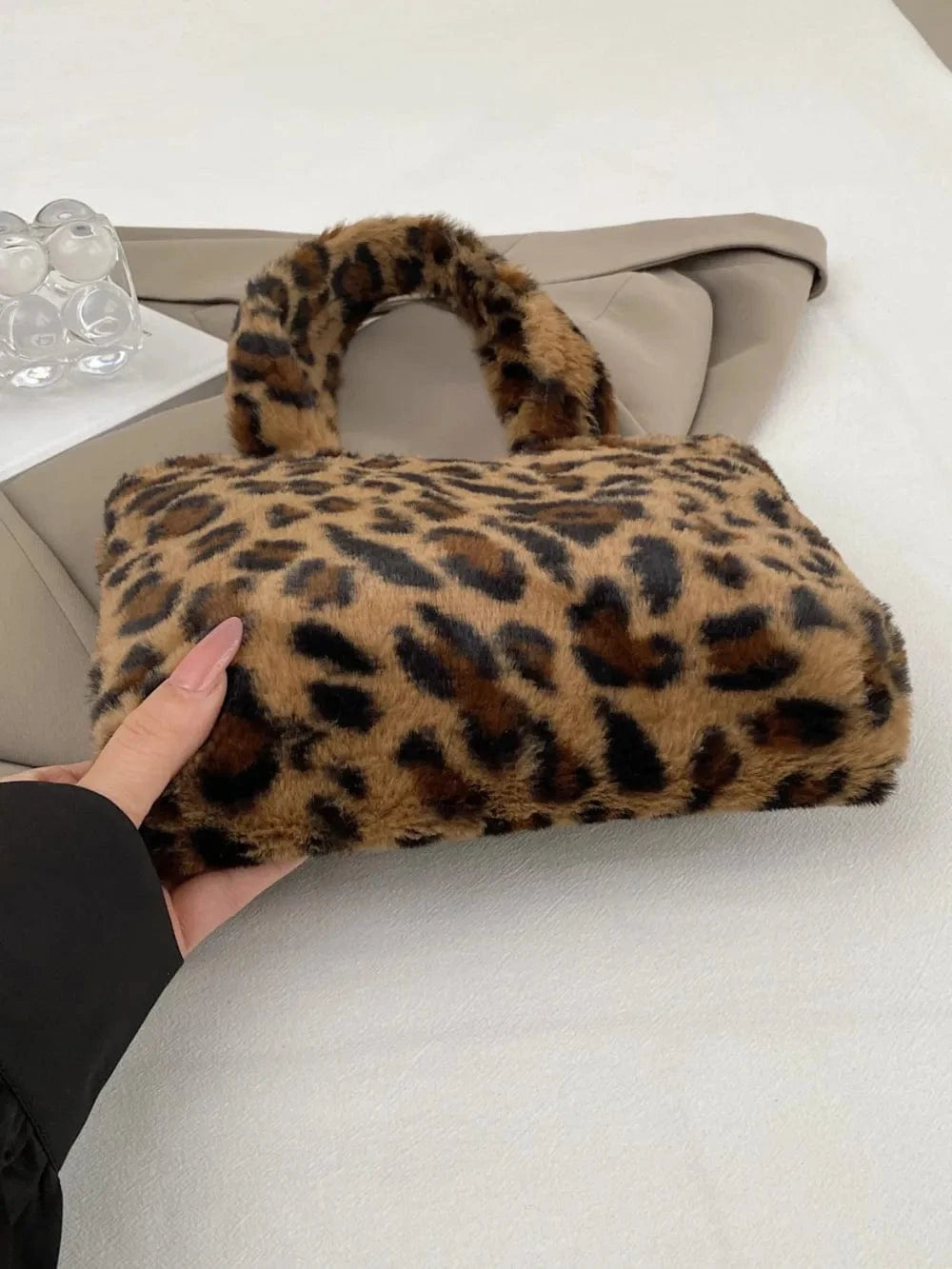 Trendsi Leopard / One Size Leopard Fluff Handbag with Zip