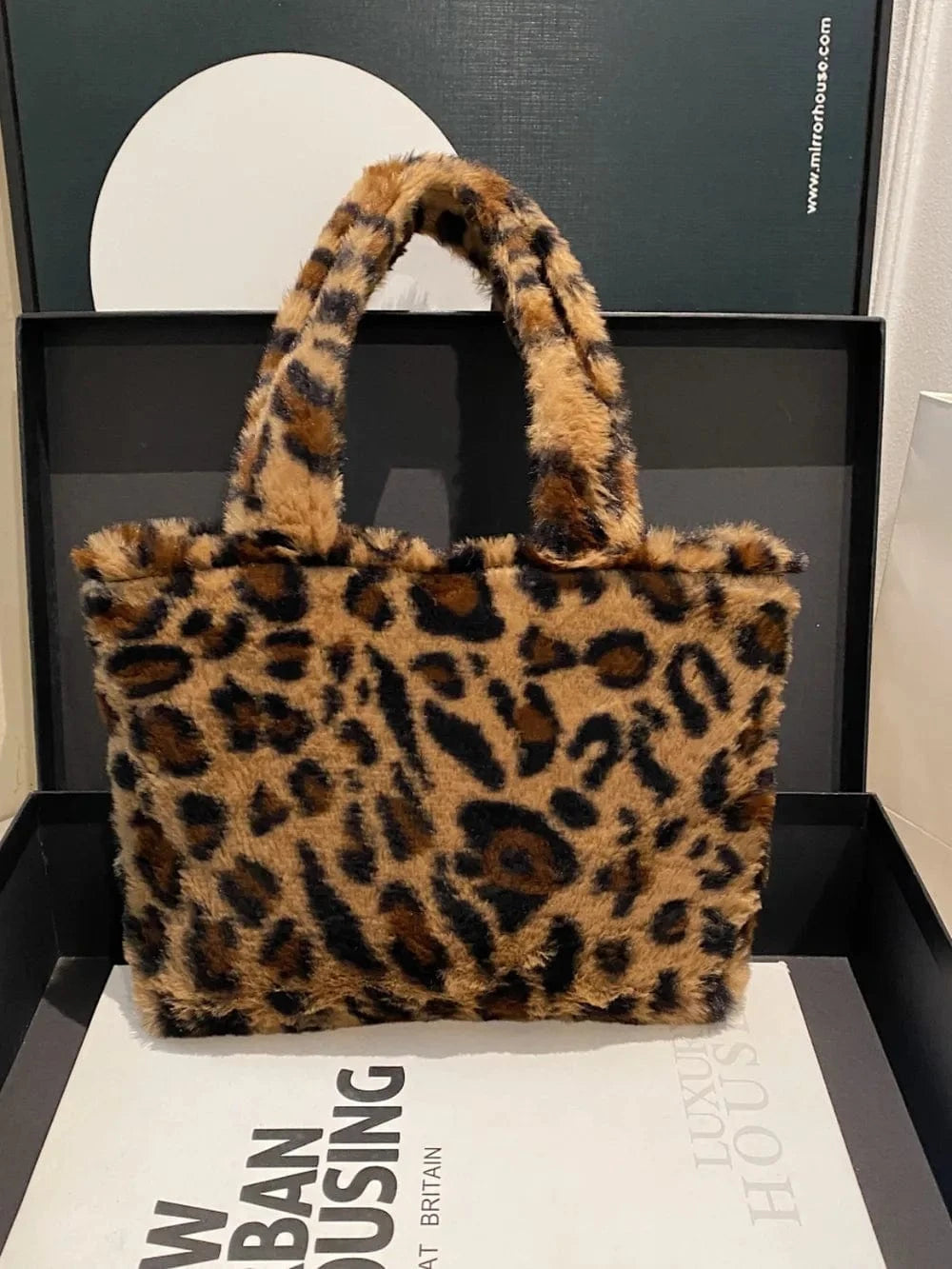 Trendsi Leopard / One Size Leopard Fluff Handbag with Zip