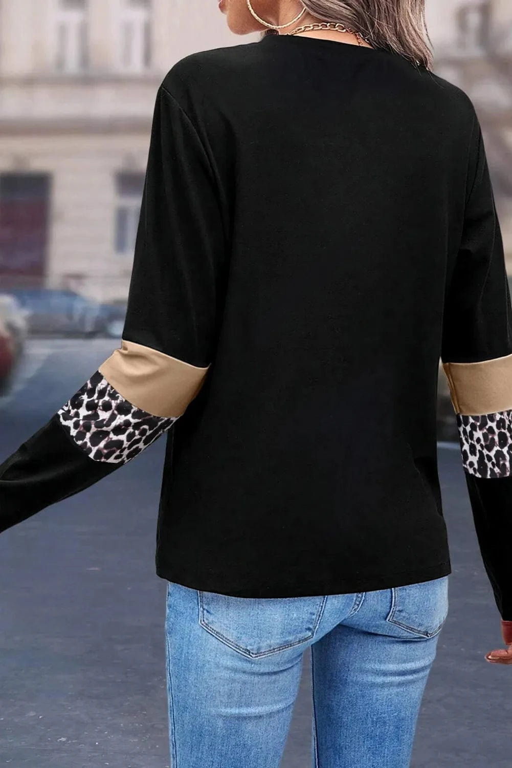 Trendsi Leopard Round Neck Long Sleeve Blouse
