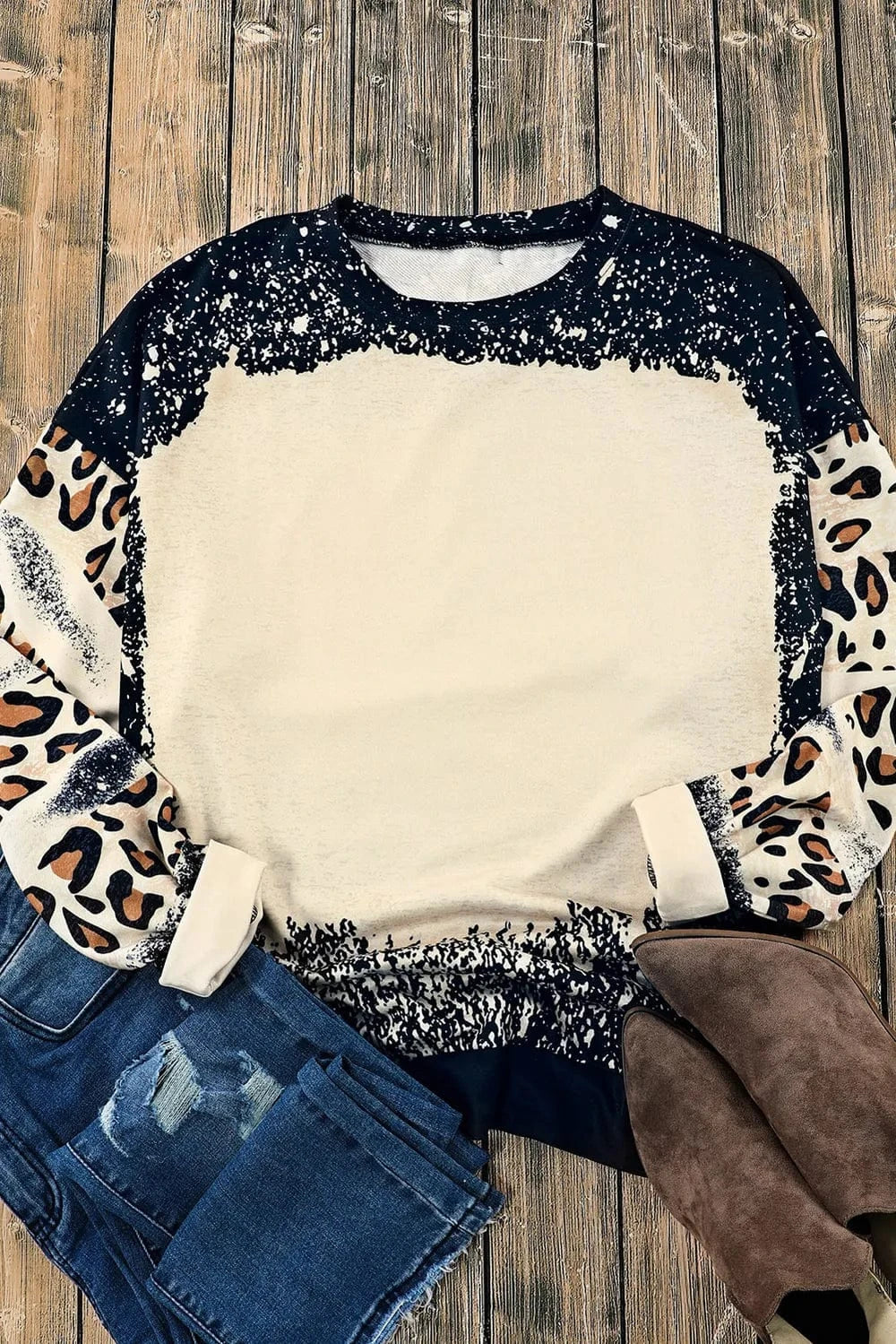 Trendsi Leopard Round Neck Long Sleeve Sweatshirt