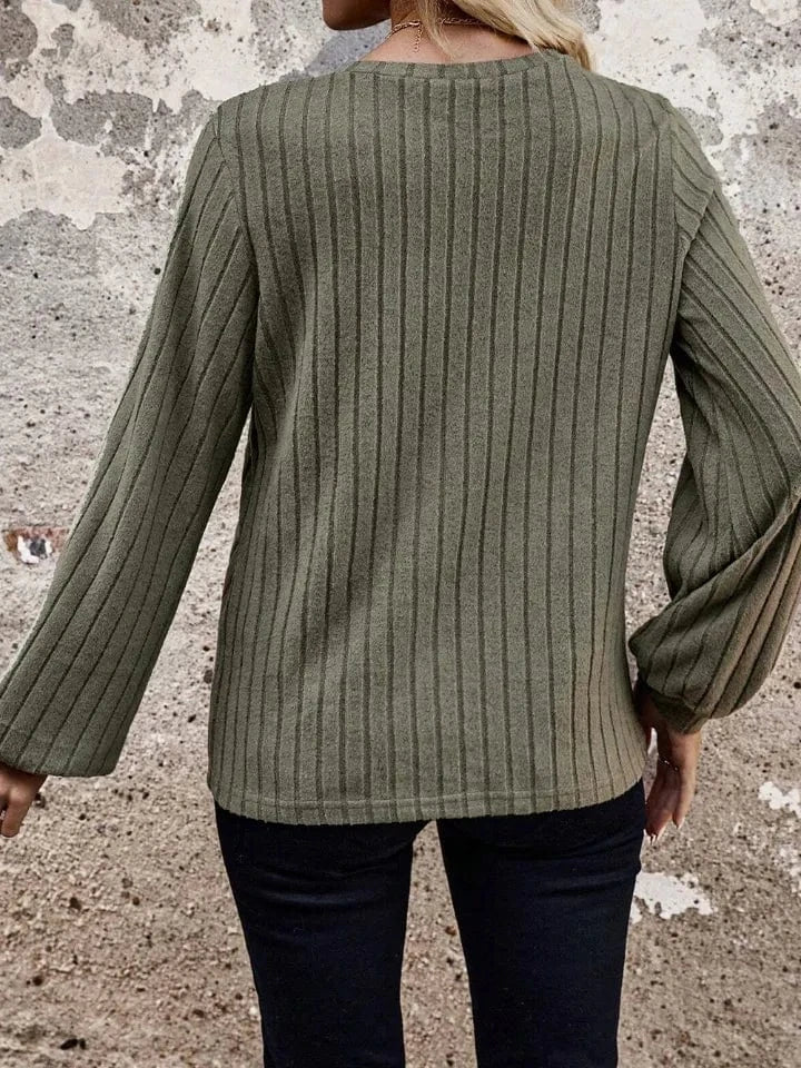 Trendsi Leopard Round Neck Long Sleeve T-Shirt