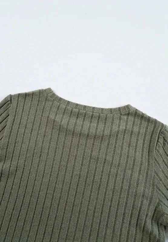 Trendsi Leopard Round Neck Long Sleeve T-Shirt