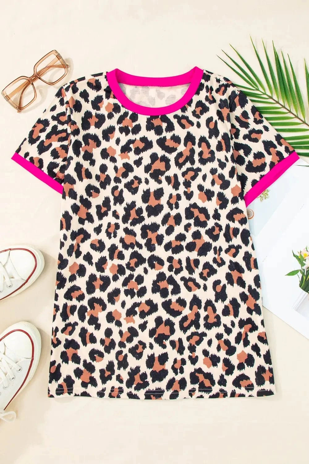 Trendsi Leopard Round Neck Short Sleeve T-Shirt
