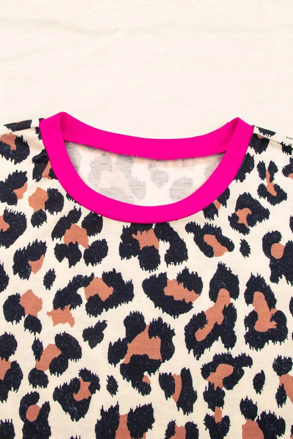 Trendsi Leopard Round Neck Short Sleeve T-Shirt