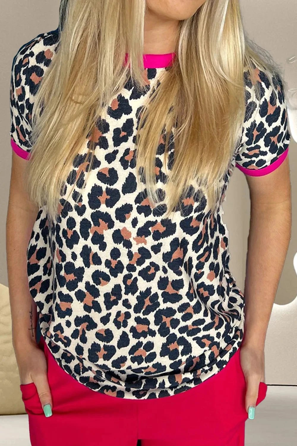 Trendsi Leopard / S Leopard Round Neck Short Sleeve T-Shirt