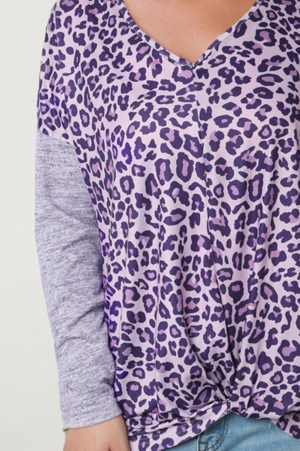Trendsi Leopard V-Neck Long Sleeve T-Shirt