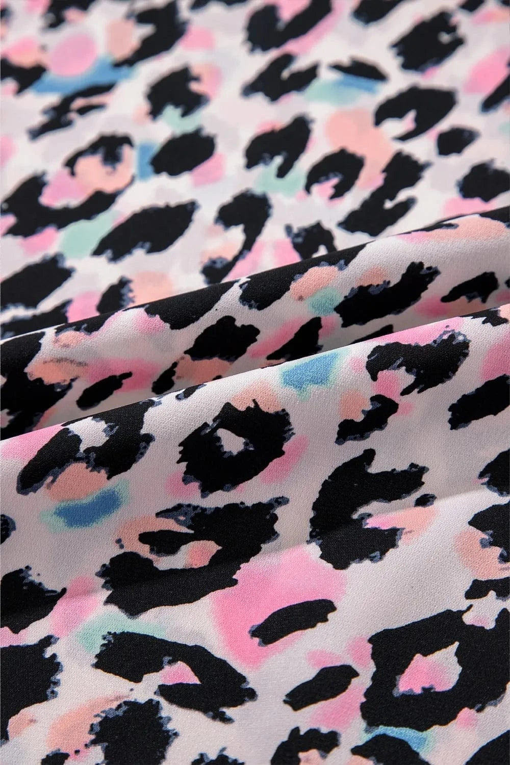 Trendsi Leopard V-Neck T-Shirt