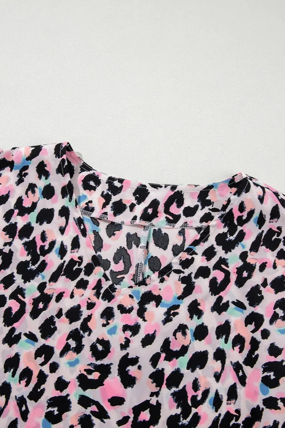 Trendsi Leopard V-Neck T-Shirt