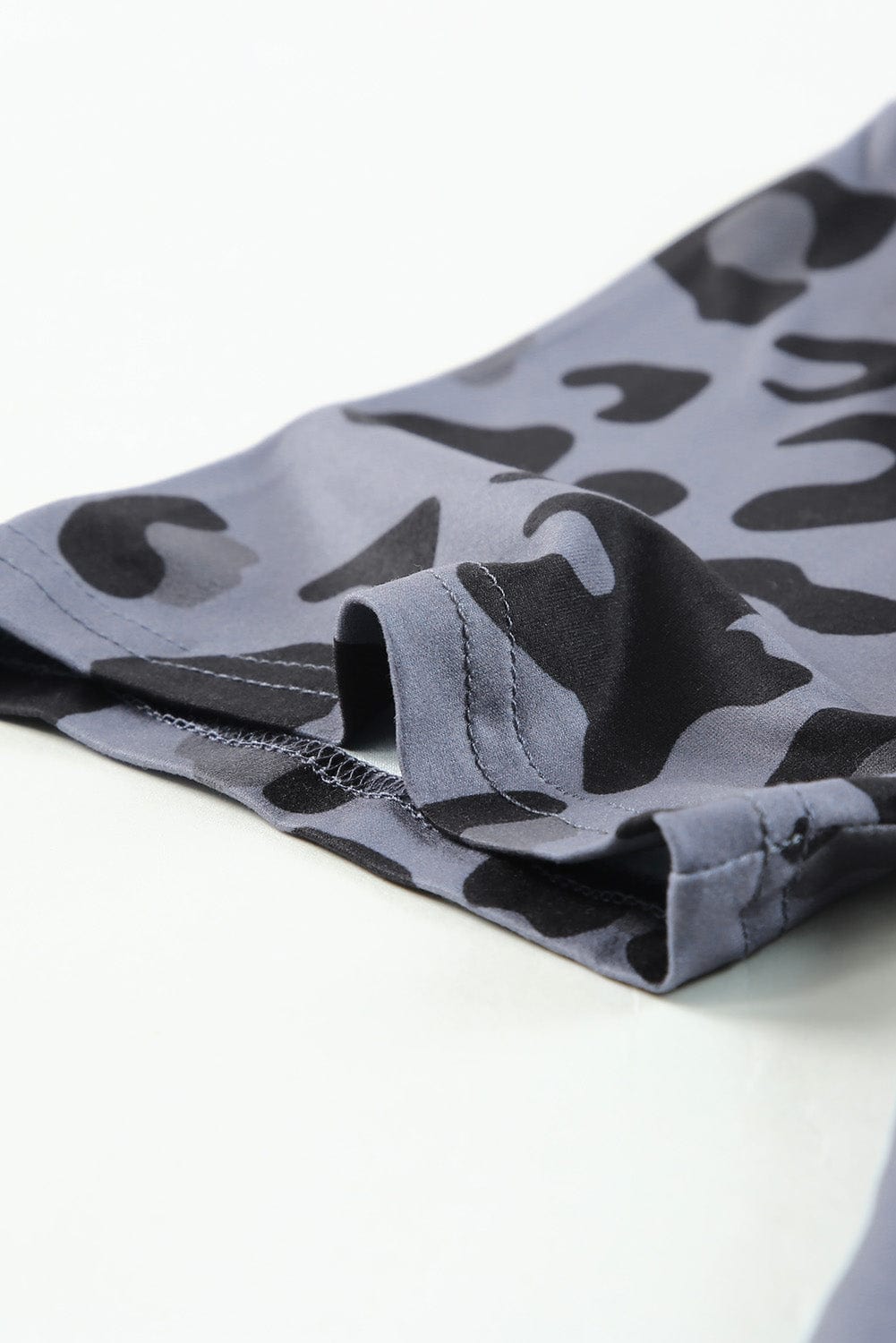 Trendsi Leopard V-Neck Tee Shirt