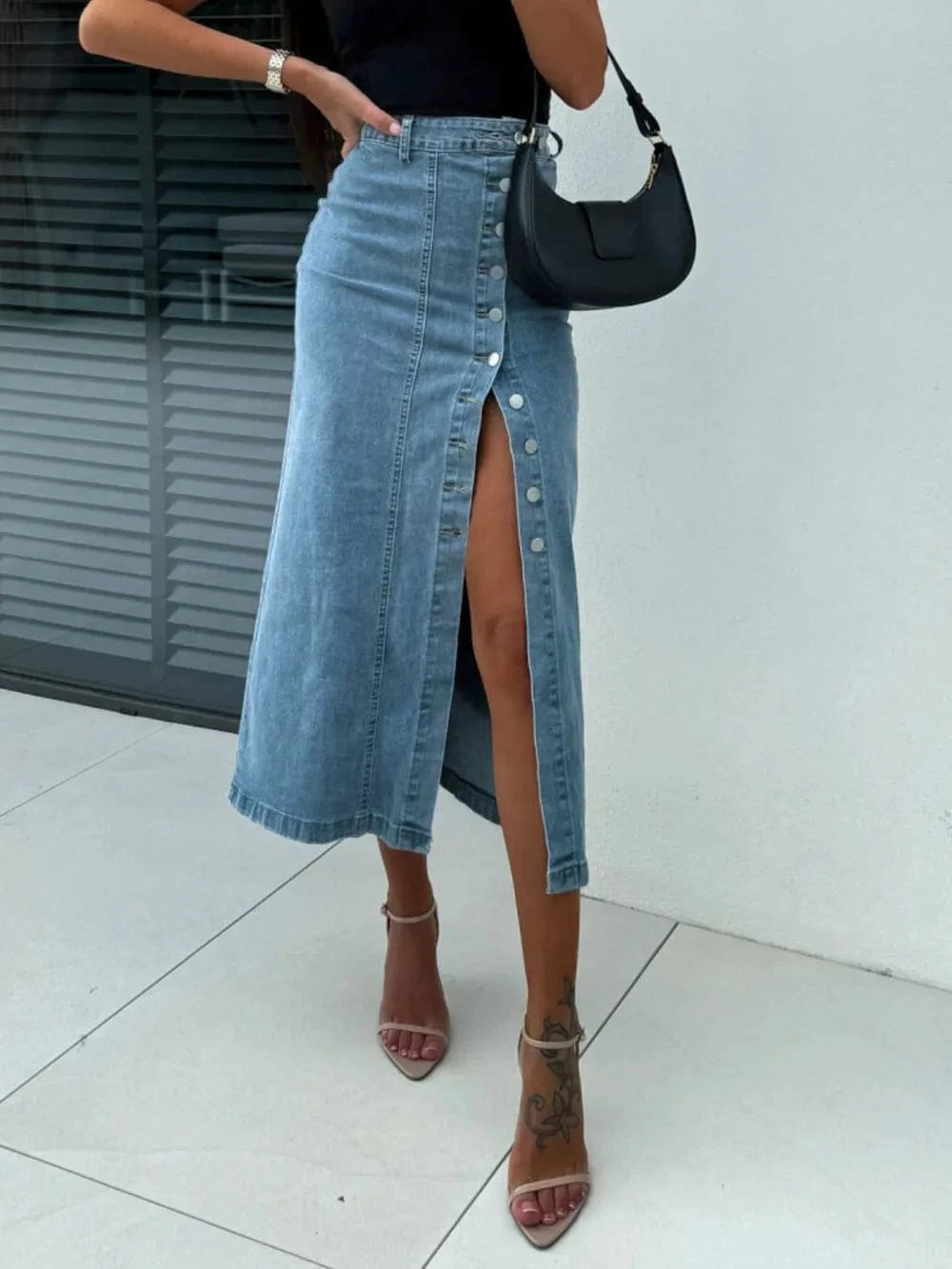 Trendsi Light / S Front Button Slit Midi Denim Skirt