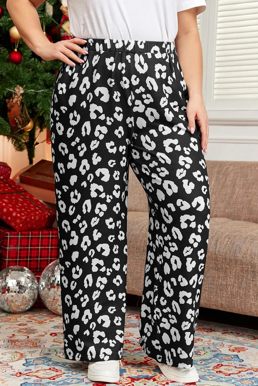 Trendsi Plus Size Leopard Elastic Waist Pants