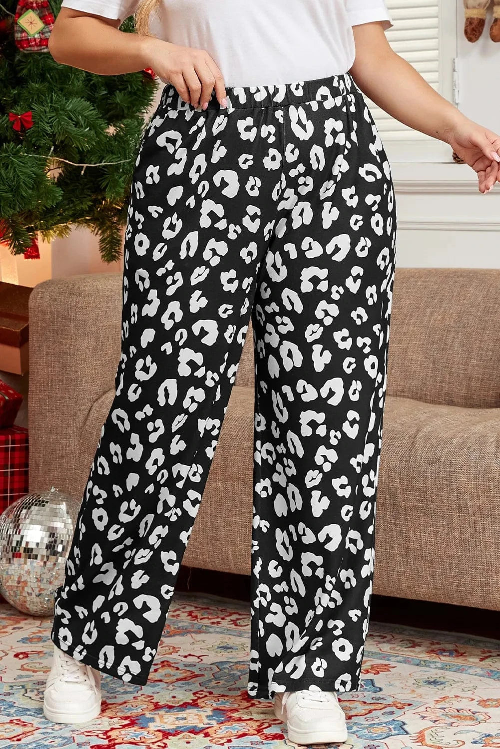 Trendsi Plus Size Leopard Elastic Waist Pants