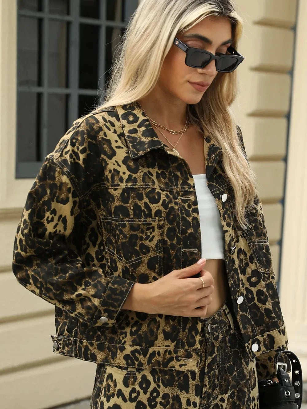 Trendsi Pocketed Leopard Long Sleeve Denim Jacket