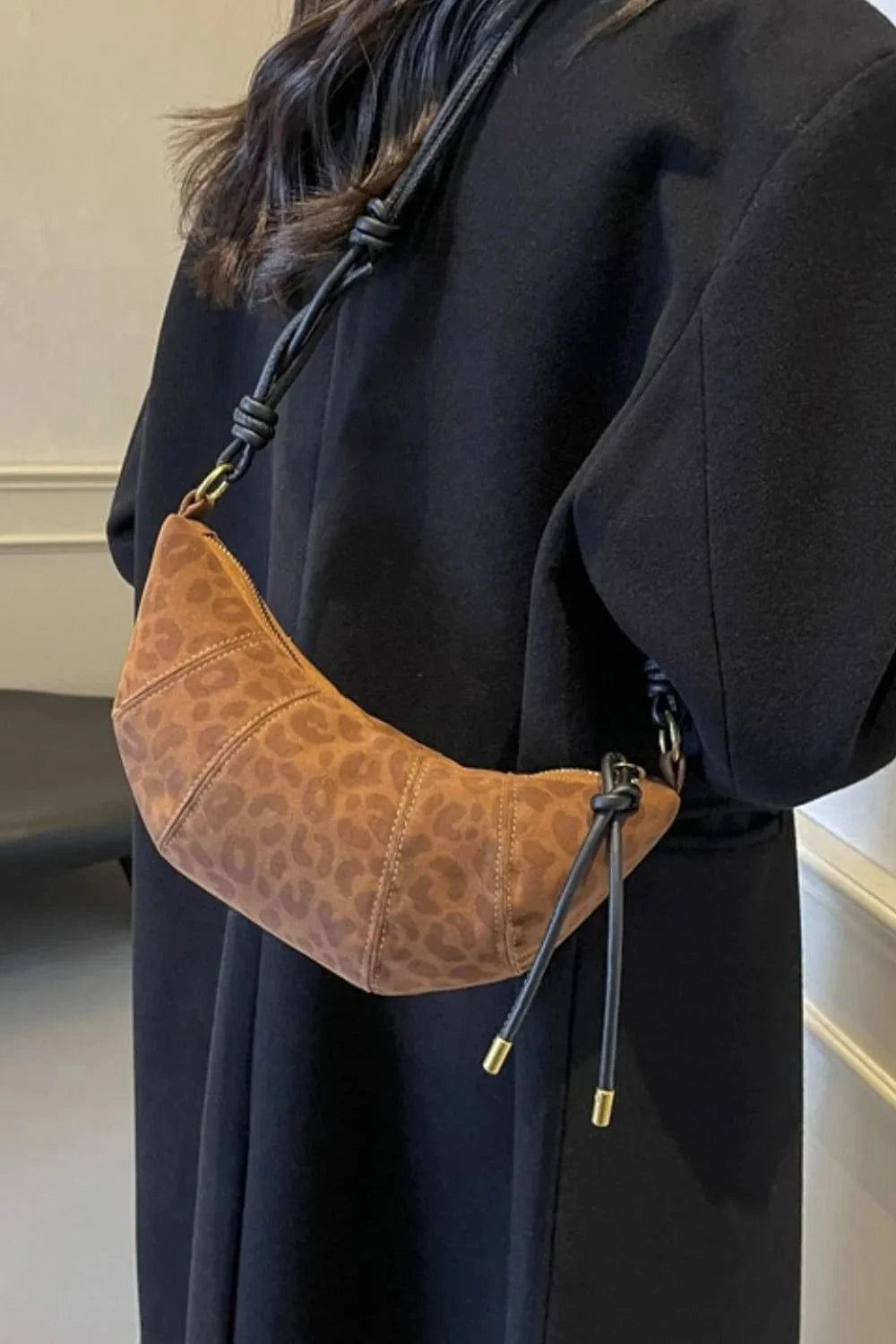 Trendsi PU Leather Strap Suede Shoulder Bag