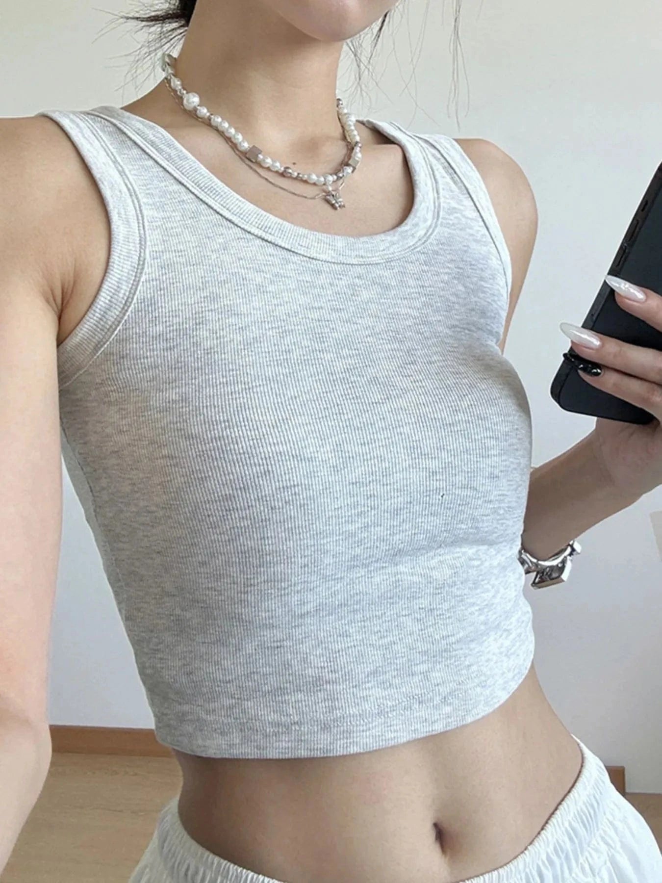 Trendsi Ribbed Crop Tank Top