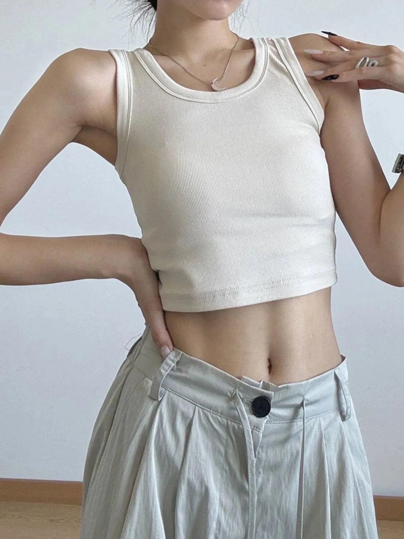 Trendsi Ribbed Crop Tank Top