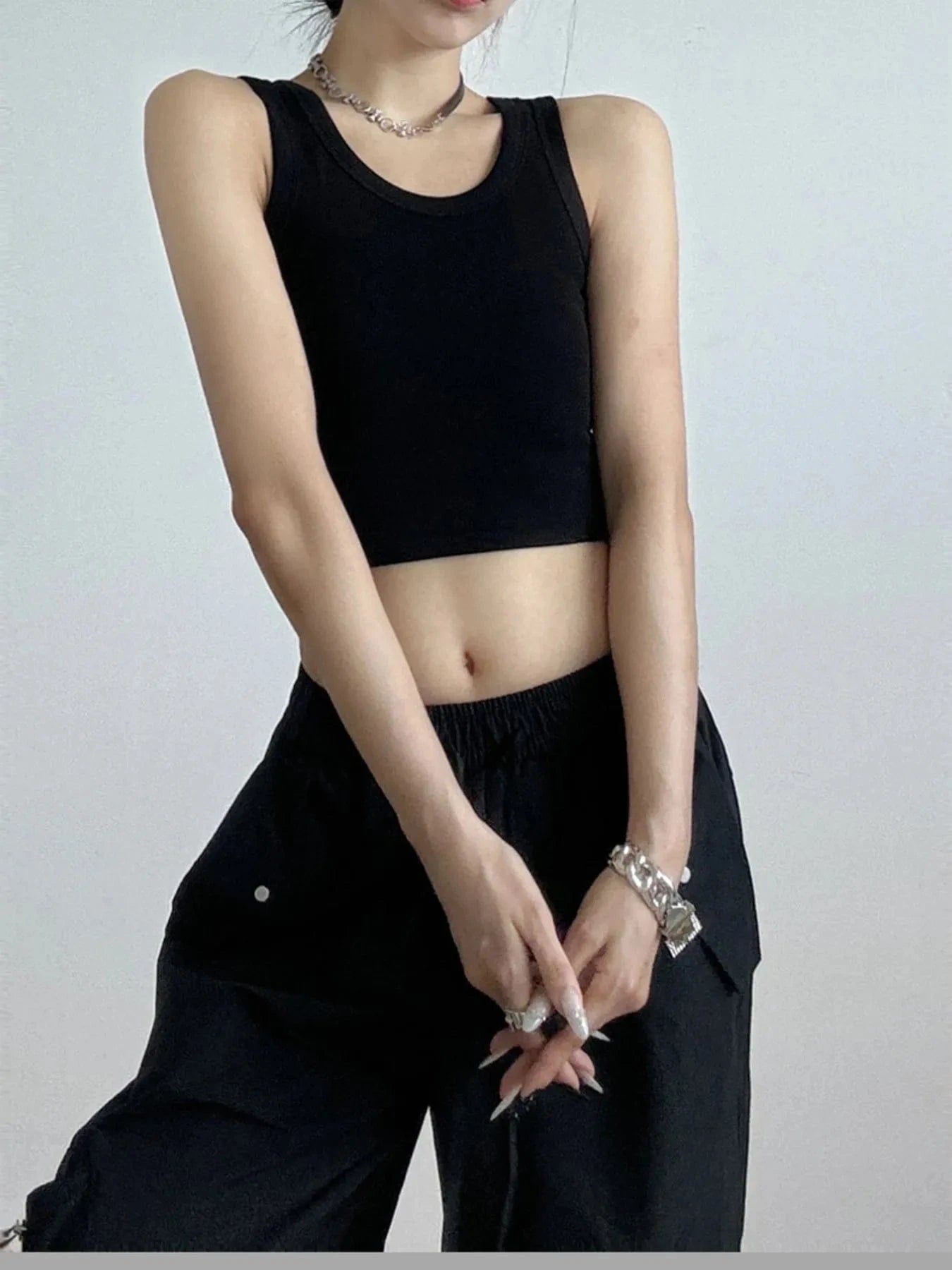 Trendsi Ribbed Crop Tank Top