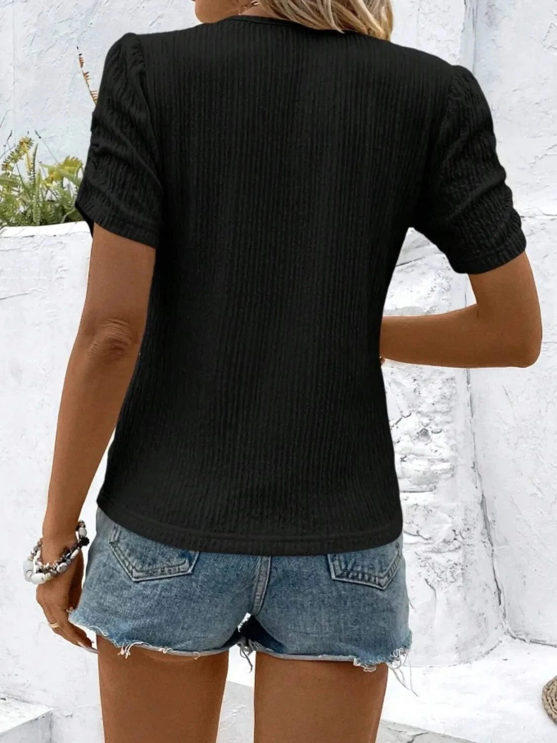 Trendsi Ruched Round Neck Short Sleeve Top