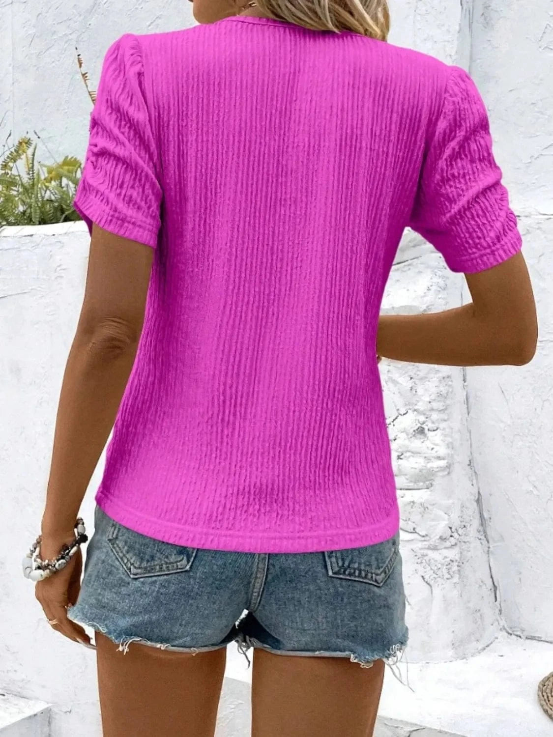 Trendsi Ruched Round Neck Short Sleeve Top