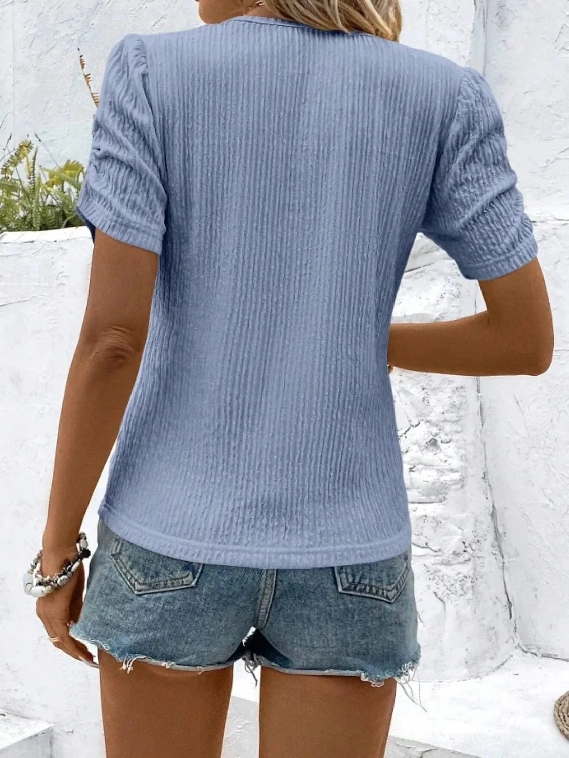 Trendsi Ruched Round Neck Short Sleeve Top