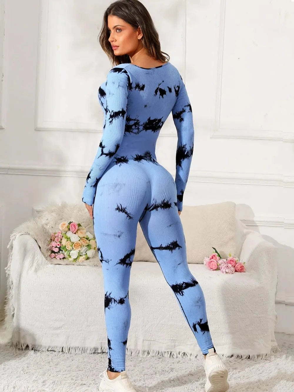 Trendsi Scoop Neck Long Sleeve Active Jumpsuit