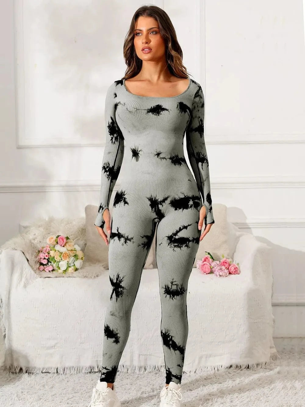 Trendsi Scoop Neck Long Sleeve Active Jumpsuit