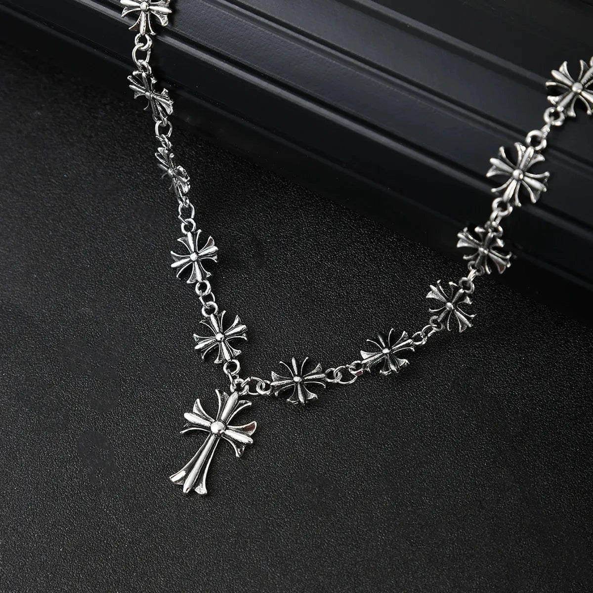 Trendsi Silver / One Size Cross Pendant Alloy Necklace