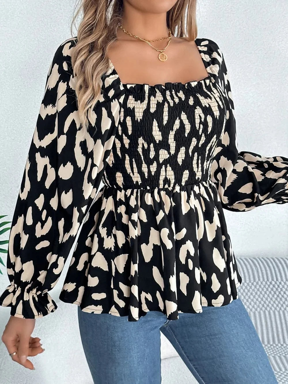 Trendsi Square Neck Flounce Sleeve Blouse