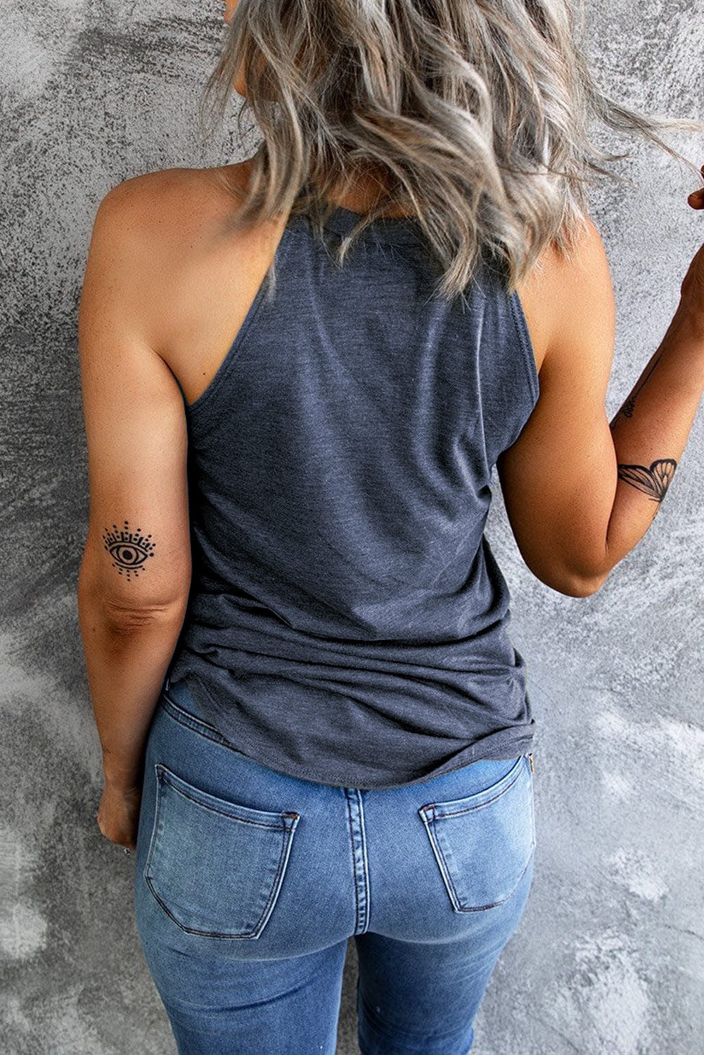 Trendsi TOP Curved Hem Grecian Tank Top