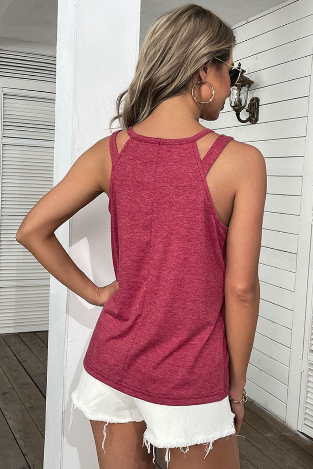 Trendsi TOP Perfee Cutout Round Neck Sleeveless Top