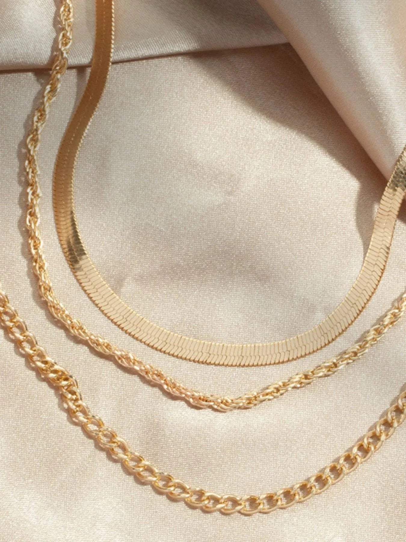 Trendsi Triple Layer Chain Alloy Necklace