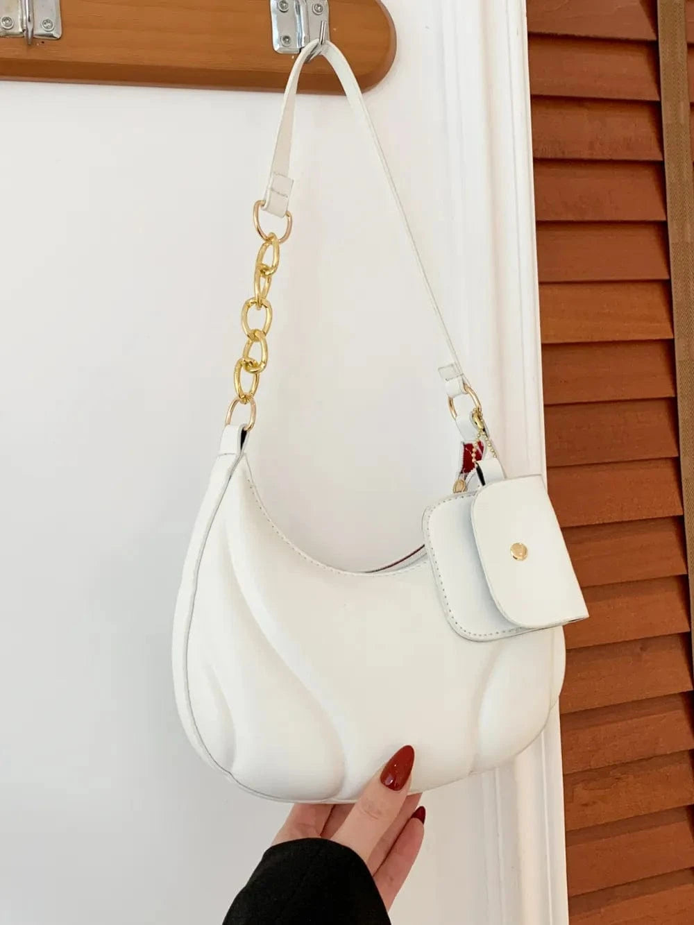 Trendsi White / One Size PU Leather Shoulder Bag with EarPods Bag