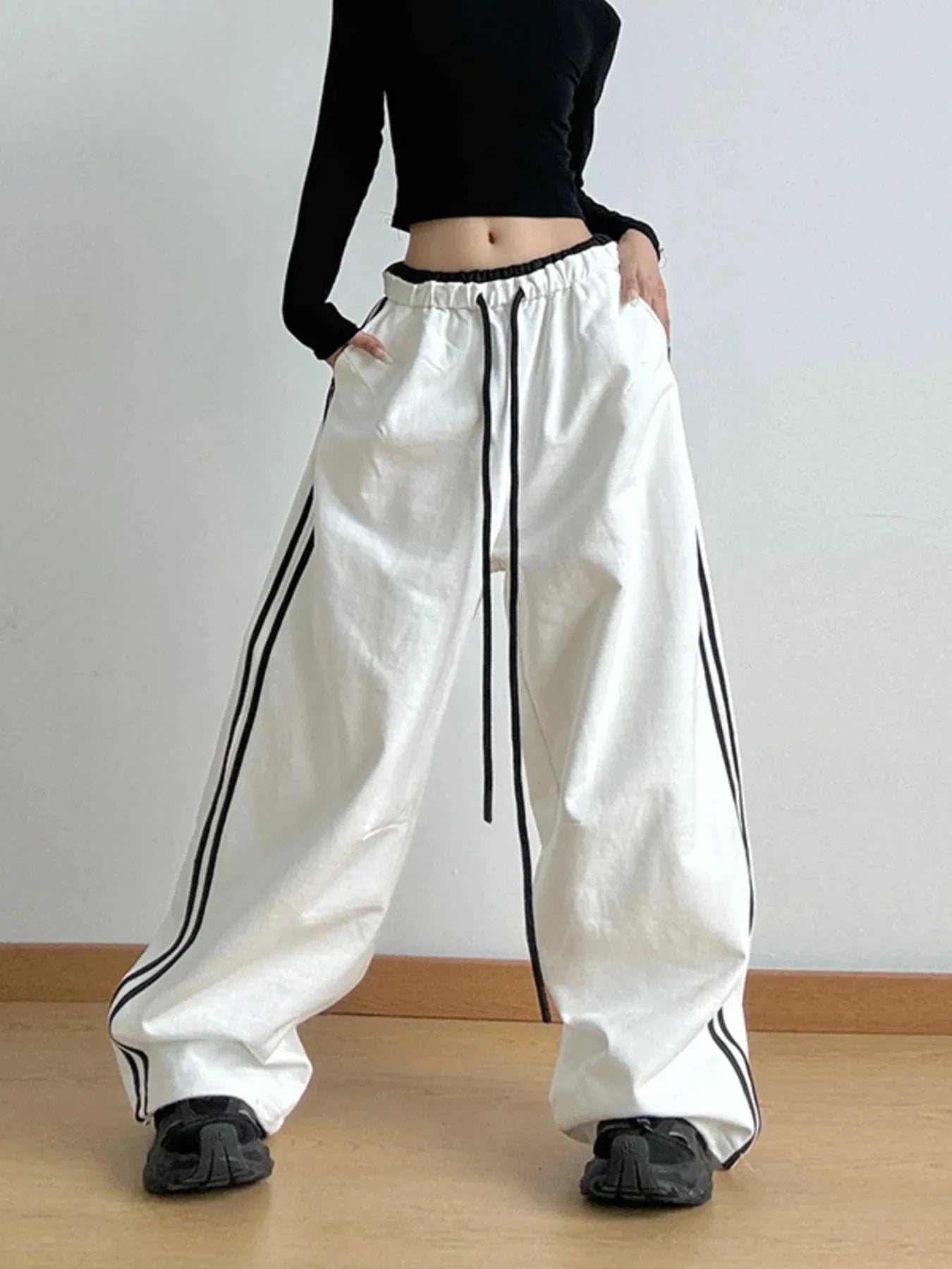 Trendsi White / S Wide Leg Drawstring Pants